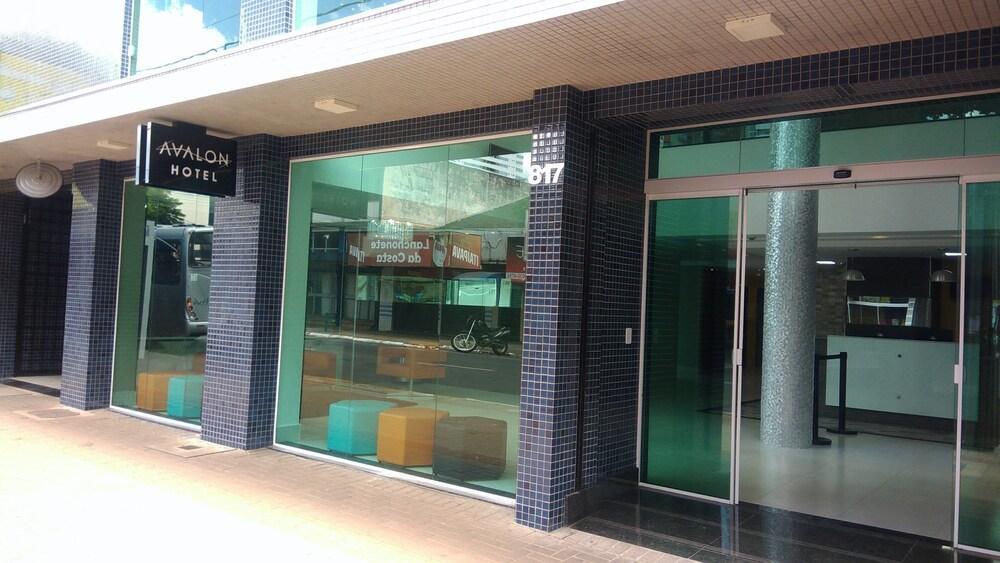 Hotel Avalon Maringa Economico Bagian luar foto