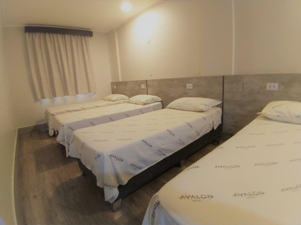 Hotel Avalon Maringa Economico Bagian luar foto
